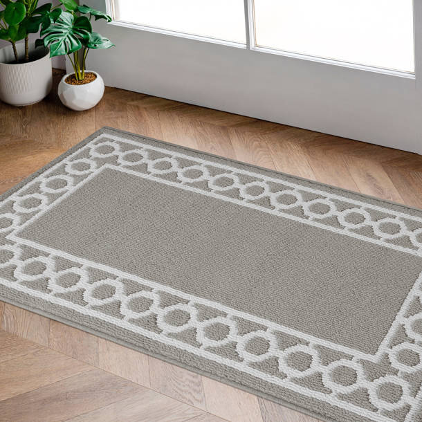 Jean Pierre Tufted Performance Light Gray/White Trellis Runner Rug